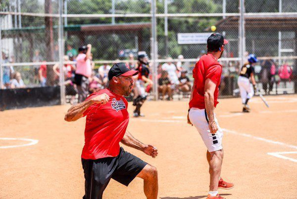 RUNNING DOWN A DREAM: <span>South Laurel’s 9-10 year-old All-Stars softball team hopes to bring home a state championship</span>